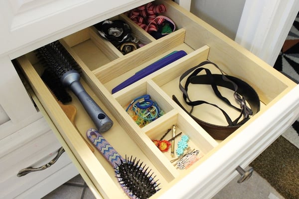 beautiful-organized-drawer-diy