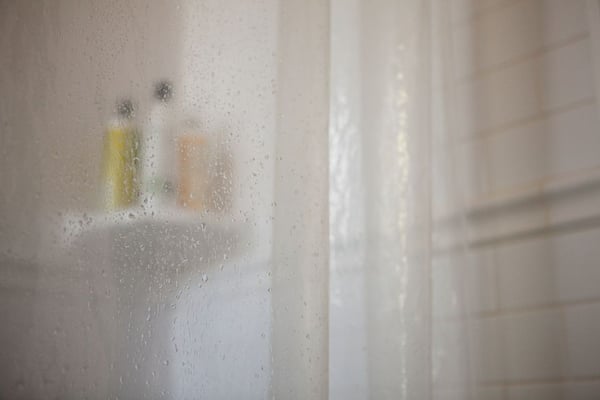 Comment nettoyer une douche – Votre guide complet